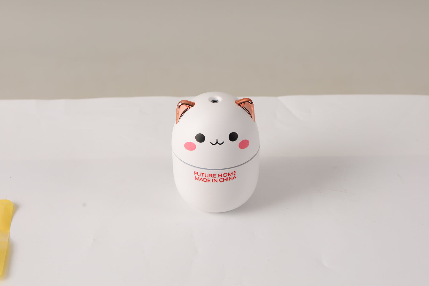 FUTURE HOME Car Diffuser Desk Humidifiers for Office, Car Diffusers for Essential Oils Mini Car Humidifier, Portable Humidifiers for Travel Humidifiers, Car Oil Diffusers for Essential Oils
